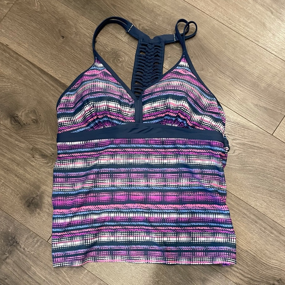 Women’s Swim Top